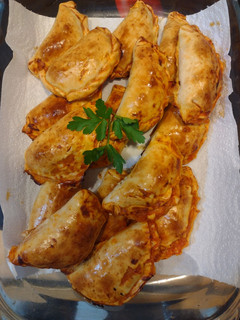 Una foto de Empanadillas de atún y huevo