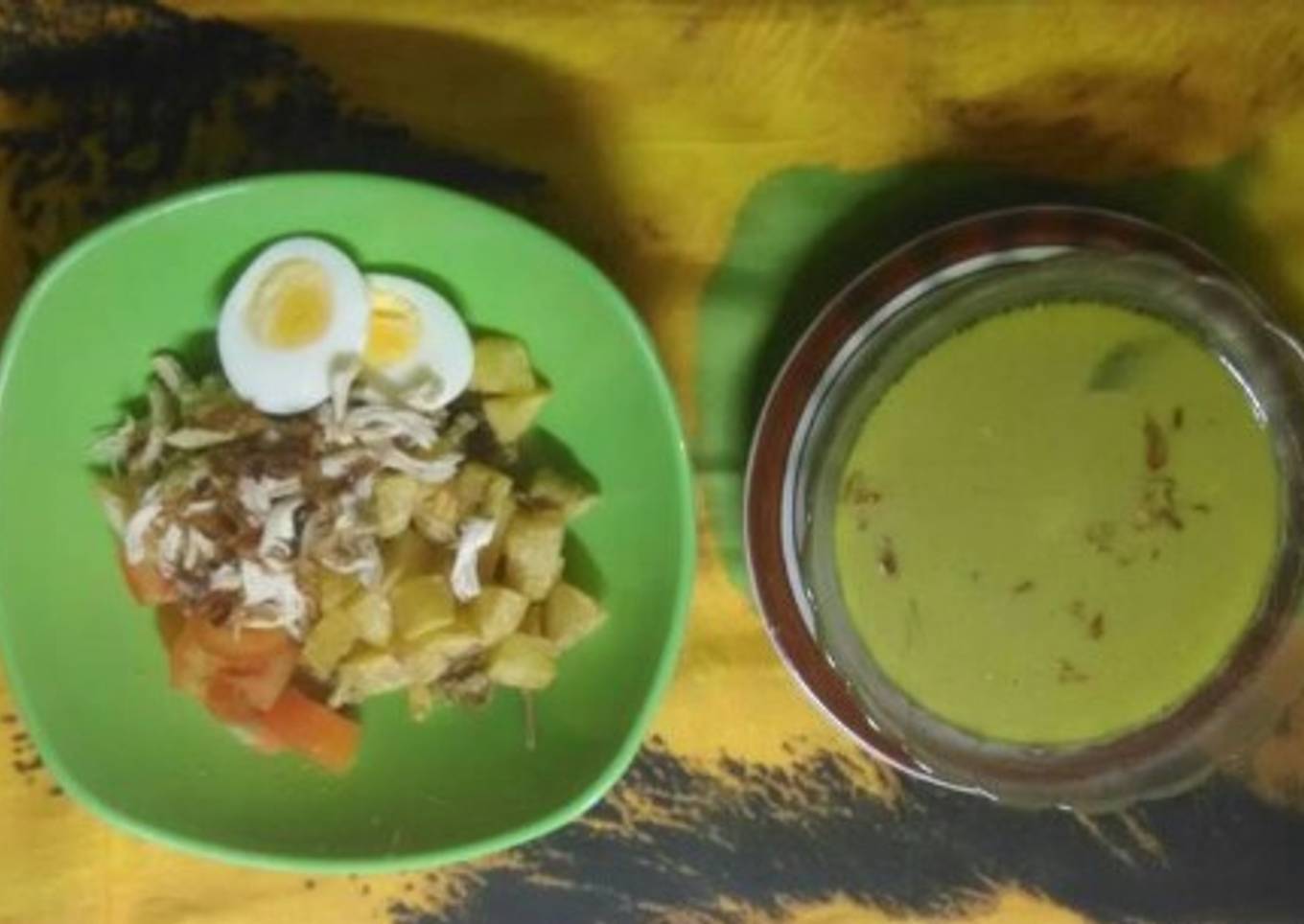 Soto tulang ayam bumbu jadi