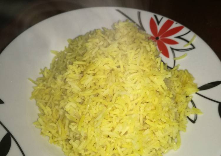 الأرز الشرقي بالبهارات السبعة