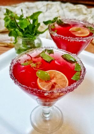 A picture of Mulberry Mojito.
