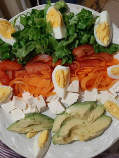 Una foto de Ensalada fresca y rica