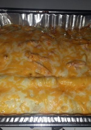 A picture of Navarros sour cream chicken enchiladas.