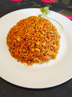 A picture of Peanut coconut chutney.