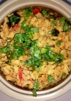 खट्टा चटपटा पोहा (Khatta chatpata poha recipe in hindi) रेसिपी मुख्य फोटो