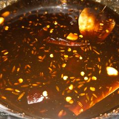 A picture of Imly gud ki khatti mitthi chutney 😋😋.