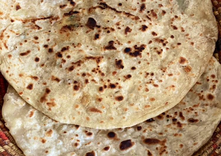 Recipe of Award-winning Alu chicken paratha