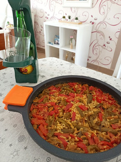 Una foto de Arroz con mariscos congelados y verduras