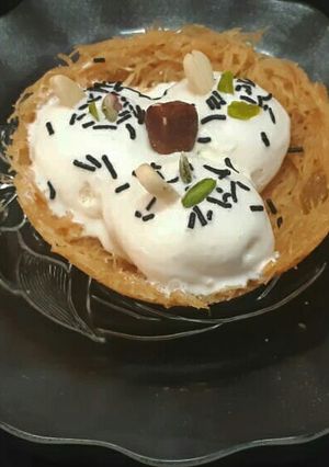 A picture of Sewai ice-cream dessert.