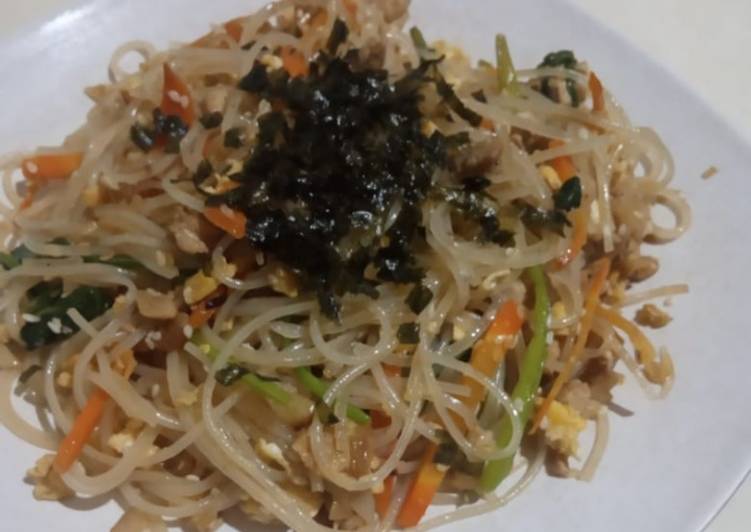 Langkah Mudah untuk Membuat Japchae(korean glass noodle) Anti Gagal