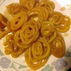 A picture of Yummy jalebi.