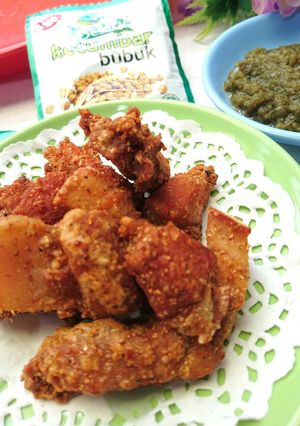 A picture of Fried Pork Belly with Coriander.