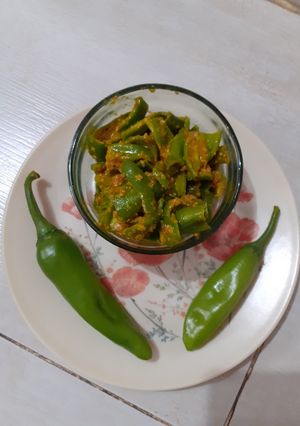 રાયતા વાળા મરચાં(Raita marcha Recipe in Gujarati) રેસીપી મુખ્ય ફોટો