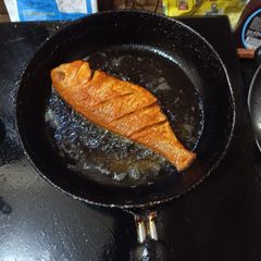 A picture of Red snapper fish fry.