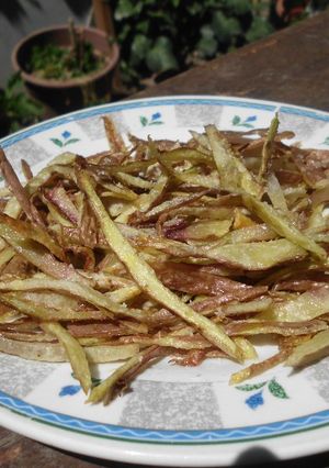 Una foto de Cáscaras de papas, fritas