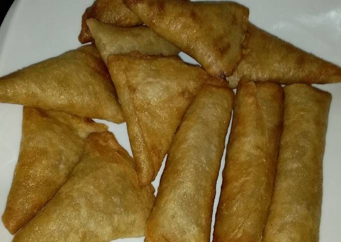 Samosa and spring rolls