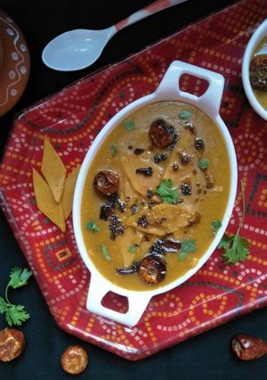 A picture of Daal Dhokli.