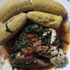 A picture of Boiled plantain&vegetable sauce.
