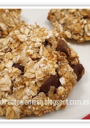 Una foto de Galletas de avena, plátano y chocolate