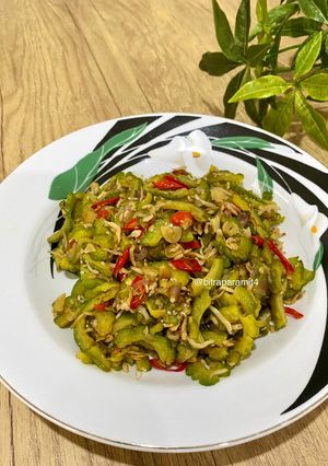 Foto resep Tumis Pare dan Teri Nasi