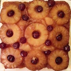 A picture of Baltazar Pineapple Upside Down Cake.