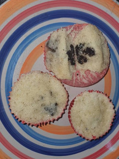 A picture of Fluffy Mini Oreo Cupcakes Recipe (In a Microwave).
