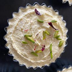 A picture of Mini barfi cheesecake.