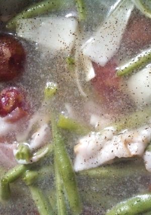 A picture of Green bean soup.