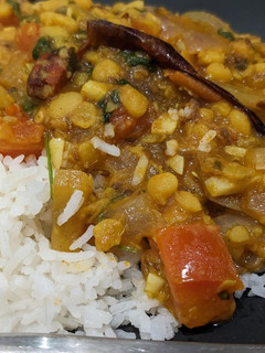 A picture of Dal tadka.