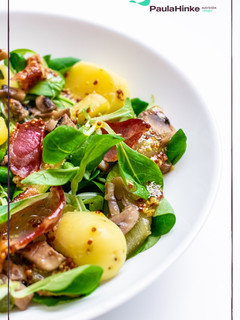 Una foto de Ensalada de revista