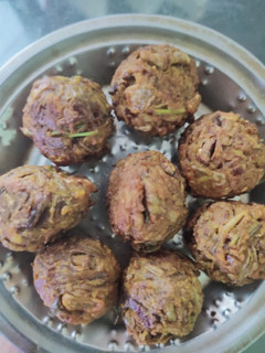 வாழைப்பூ கோலா (Vaazhaipoo kola recipe in tamil) செய்முறை முக்கிய புகைப்படம்
