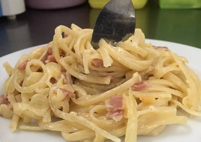 Fettucini Carbonara Super Simple