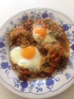 Una foto de Huevos con paté