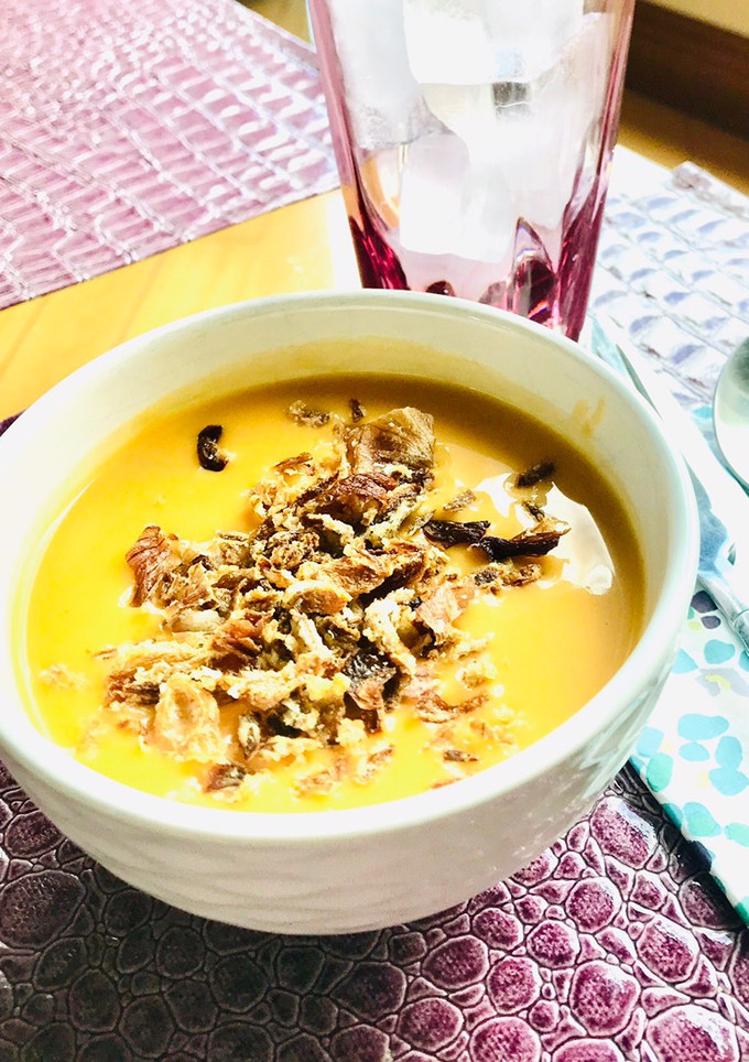 Una foto de Crema de zanahorias con naranja y jengibre