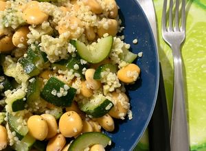 Foto di Bulgur con lupini, avocado e zucchine 🥑🥒🌾