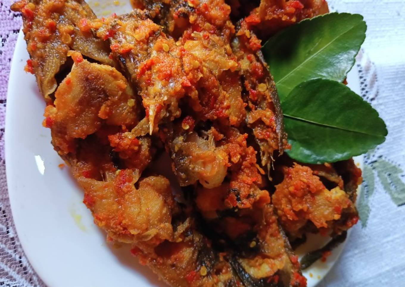 Ikan Lele Bumbu Rujak