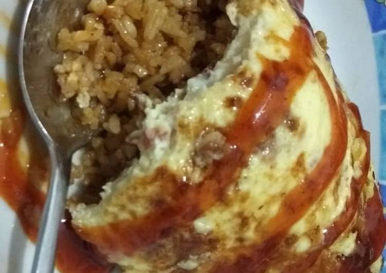 Cara Termudah Menyiapkan Nasi goreng telur creamy saus pedas manis Super Enak