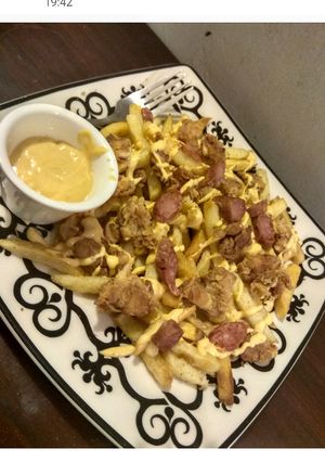 A picture of Loaded fries.