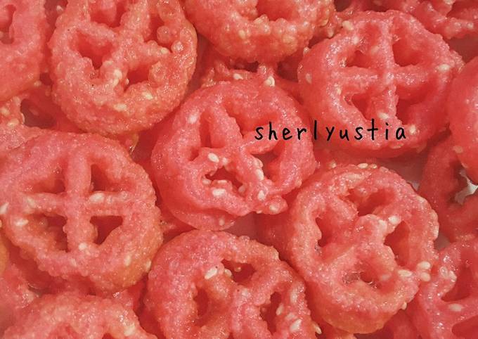 Cara Membuat Kembang Goyang (Antari) Untuk Pemula