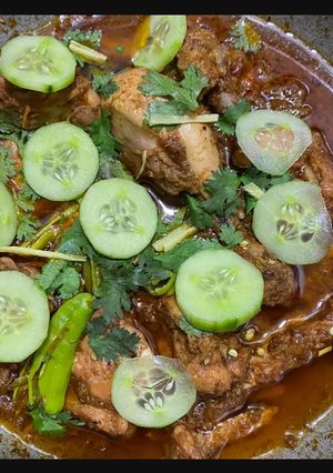 A picture of Chicken shinwari karhaii.
