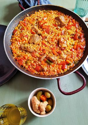 Una foto de Arroz con costillas carnosas de cerdo