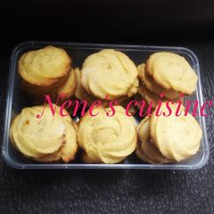 A picture of Danish butter Cookies.