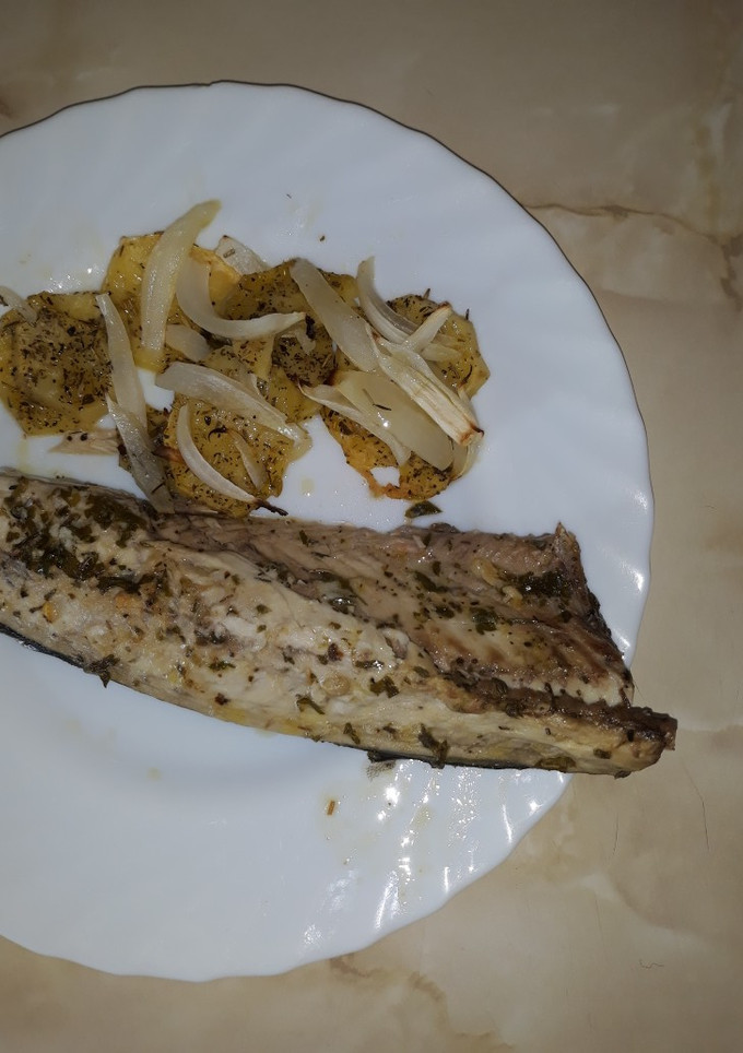Una foto de Caballa al Horno con limón