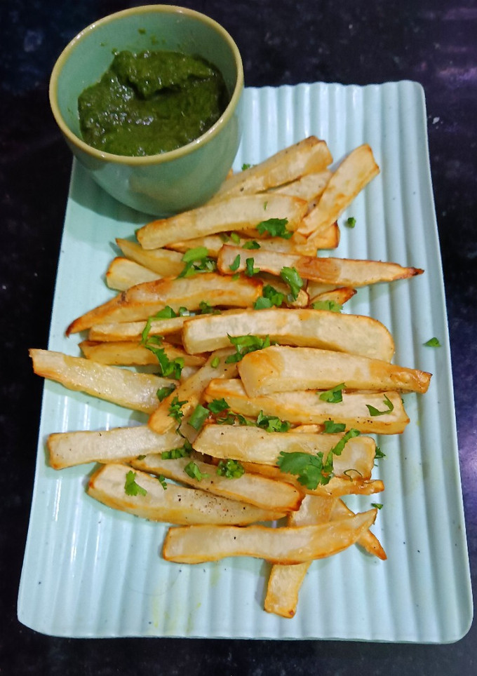 शकरकंदी फ्राइज (Sweet Potato fries) रेसिपी मुख्य फोटो