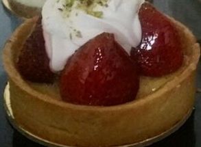صورة لوصفة ميني تارت الفراوله بالكريمه 🍓