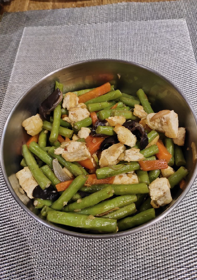 A picture of Long Beans with Tofu.