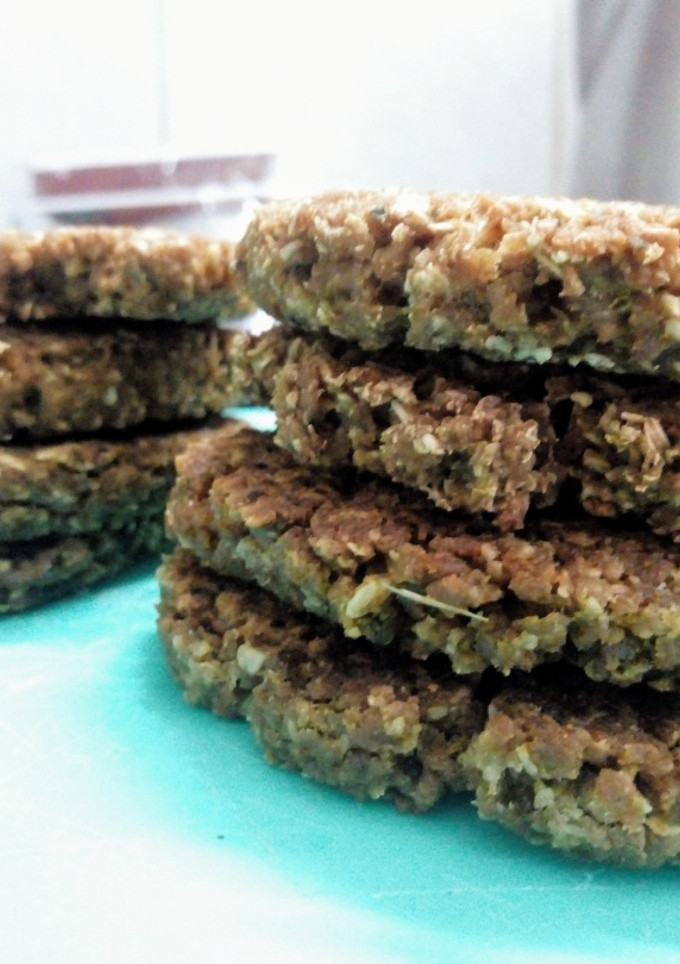 Una foto de Hamburguesas soja y avena VEGANAS