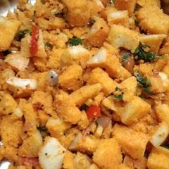 A picture of Fried idli.