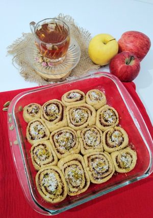 عکسی از دستور شیرینی رول دارچینی باروشی راحت وسریع