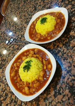 صورة لوصفة فاصوليا بيضاء مع ارز
