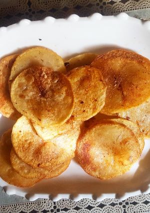 A picture of Super crispy potato chips.